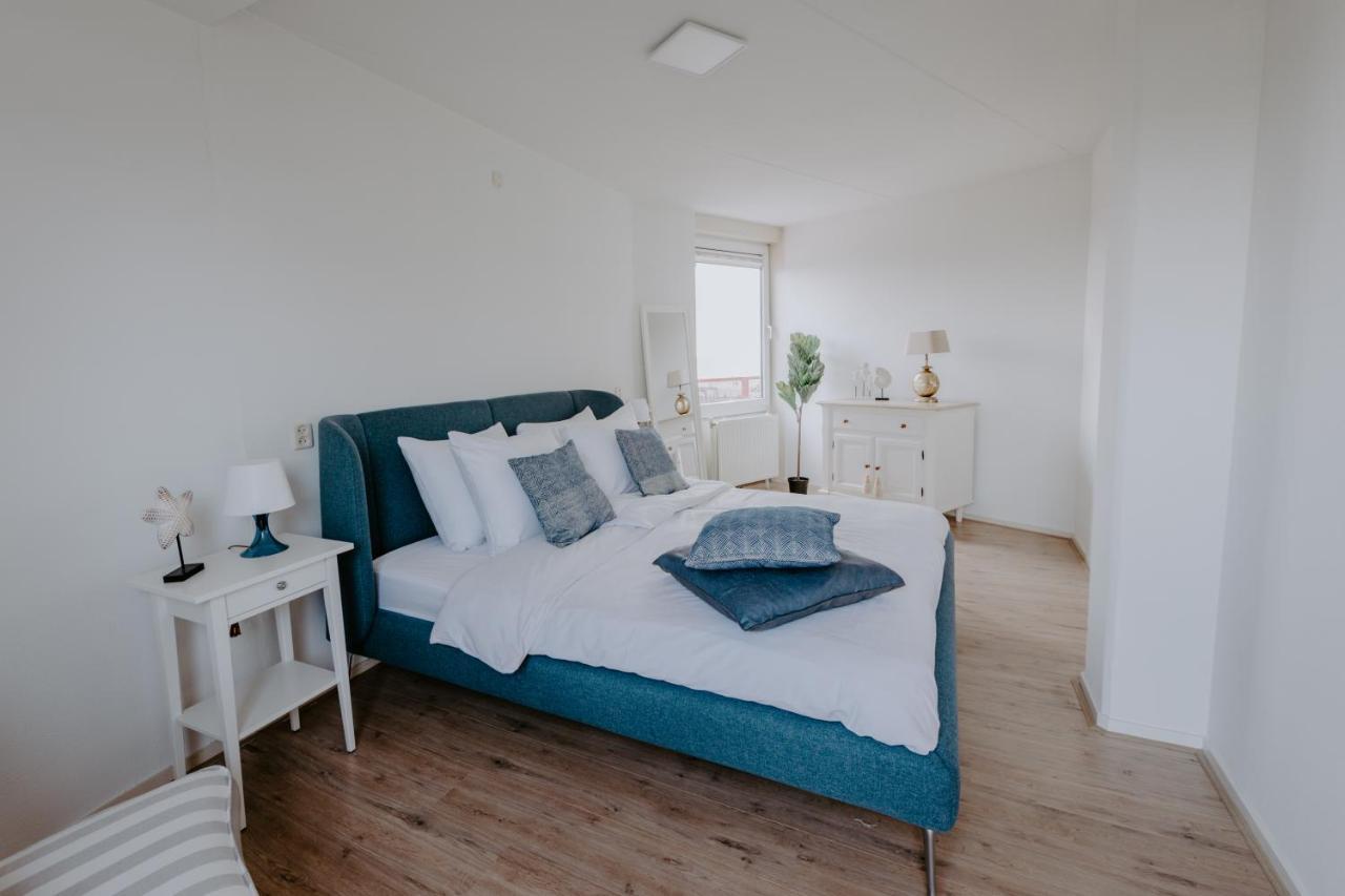 Stijlvol Appartement Op Strand Makkum Exterior foto
